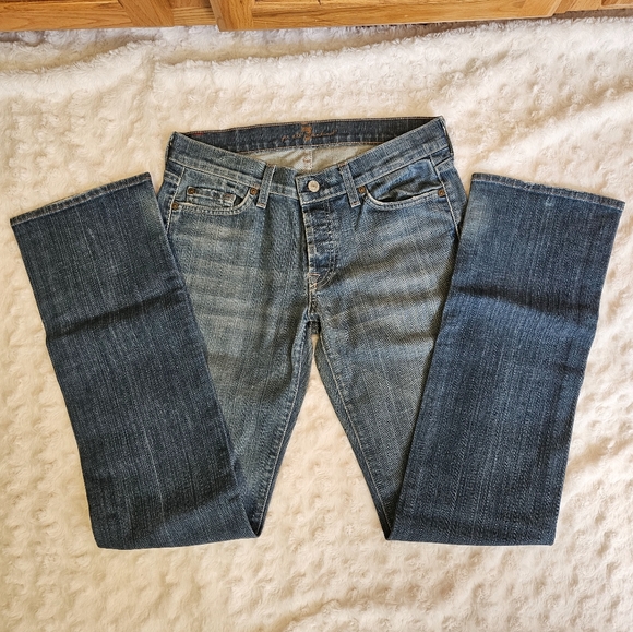 7 For All Mankind Denim Women's Light Wash Jeans Boy Cut Button Fly Size 28x32. - Picture 2 of 7